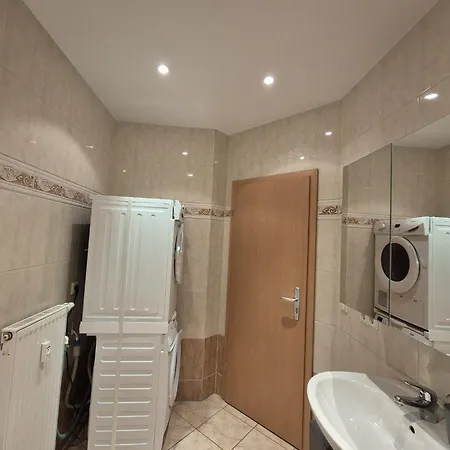 아파트 Mikra Homes24 In *